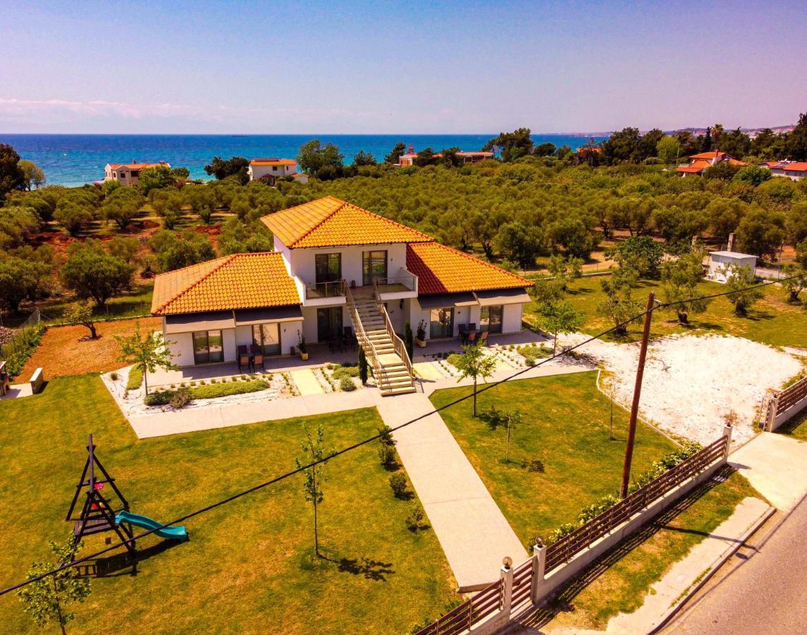 נאה פוטידאה Varkes Suites 1 מראה חיצוני תמונה
